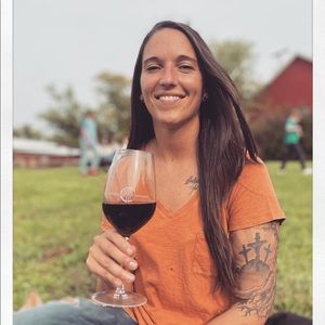 Meet your Posher, Lydia